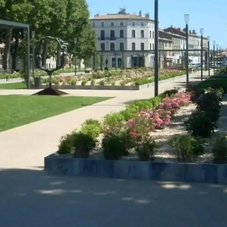 Апартаменты 15 Minutes A Pied De La Cite